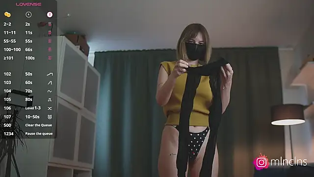 mel_collins – Naživo XXX chat
