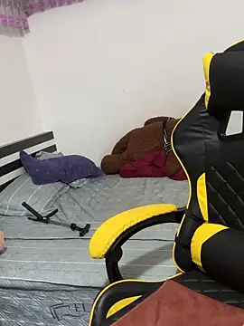 Emily_99 Pertunjukan Webcam