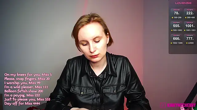 Czat XXX na żywo – KinkyMissCherry