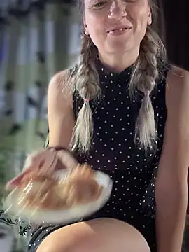 دردشة Crazy-Rosa الجنسية المباشرة
