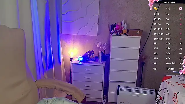 Chat XXX en directo de Vivian_cutie