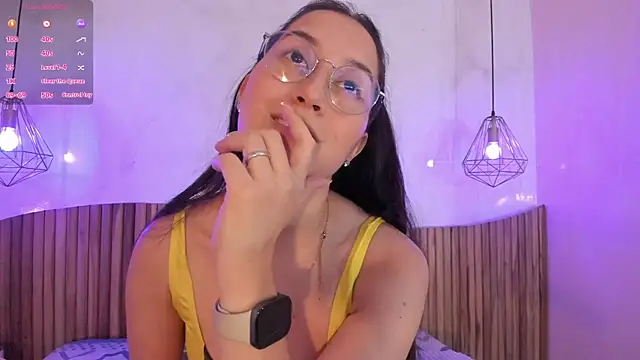 Abby_Sweet1_ élő XXX-chatje