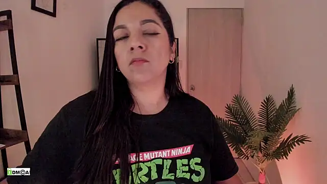 Chat XXX en directo de urcute_kitten