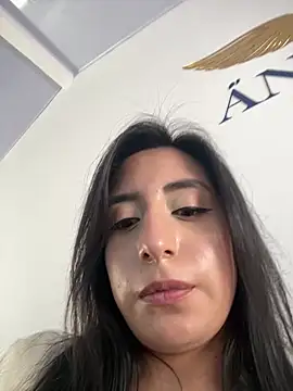 Tabatha_11's Live XXX Chat