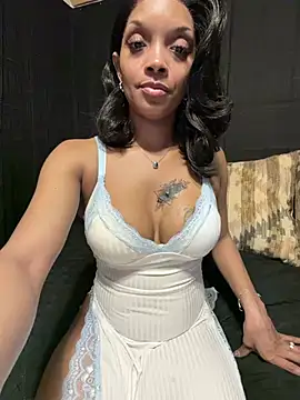 Онлайн чат XXX Rakiyahcharms