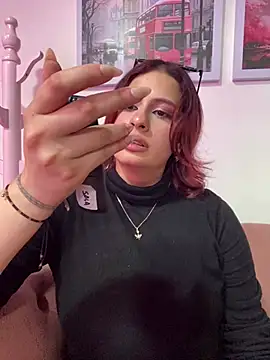 XXX chat uživo modela steffmontespink18