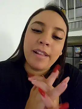 LizzRouse Chat XXX in diretta