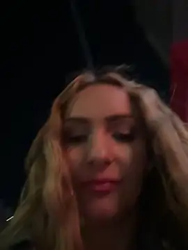 CataleyaKirk's Live XXX Chat