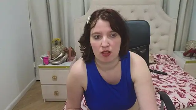 AmazingTori – Naživo XXX chat