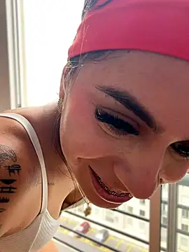 Eveliin__'s Live XXX Chat