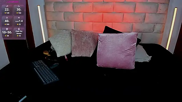 Онлайн чат XXX HollyGrey_