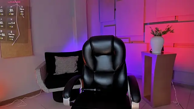 Živý XXX chat MorganHicks