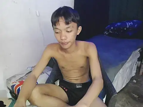 Show de Innocentfucker na webcam