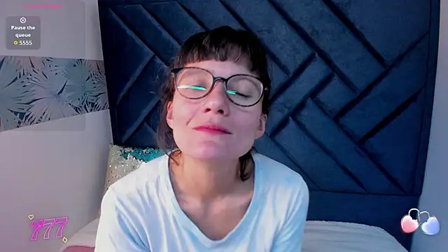 Valery_More__ Webcamshow