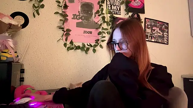 Sunshine_Kira Webcam-Show