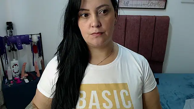 Chat XXX en directo de Veroniicabbw_