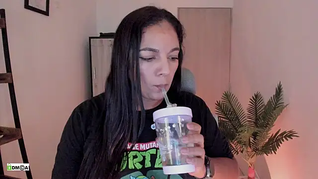 Živý XXX chat urcute_kitten