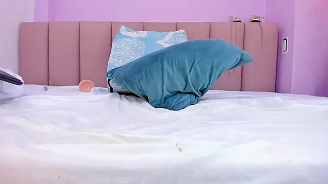 camila_scoth 现场XXX聊天