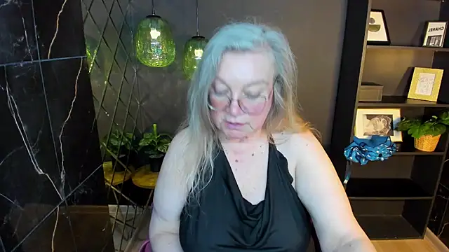 XXX chat uživo modela NataliMellow