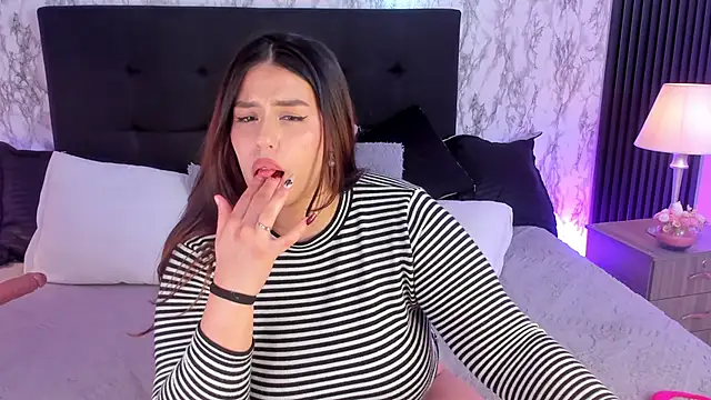 Miamontoya – webcam-show