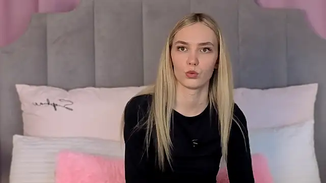 NikkiRyx Obrolan Langsung XXX