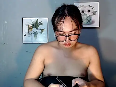 Asianblk_barbiedoll 在線直播表演