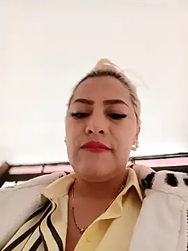 XXX chat uživo modela _Zoe_777