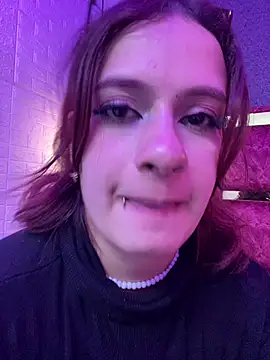 steffmontespink18's Live XXX Chat