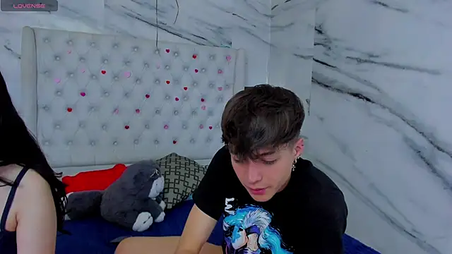 Ari_and_Storm – Naživo XXX chat