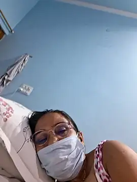 daisy4577 Show in webcam
