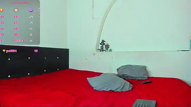 liammendoza98: вебкам-шоу