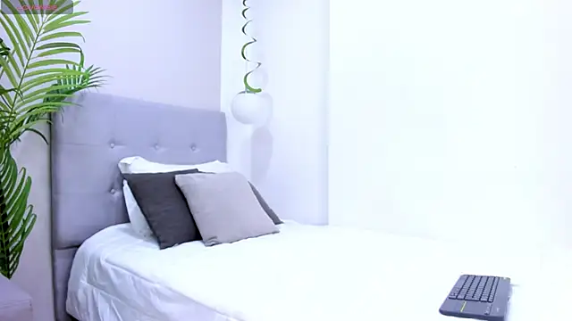 Czat XXX na żywo – Ella_carter_