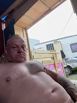 JakubW79 – Naživo XXX chat