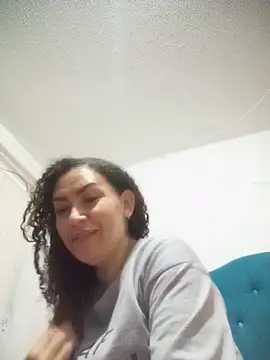 Show de paulett15 na webcam