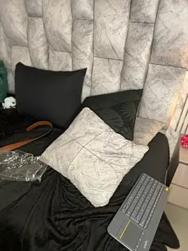 Meganisperfect69 Live XXX-Chat