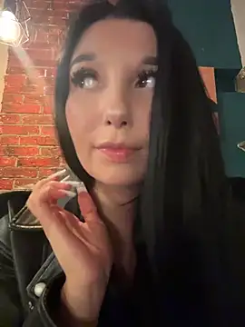 Show modela Tisha_Busty na web-kameri