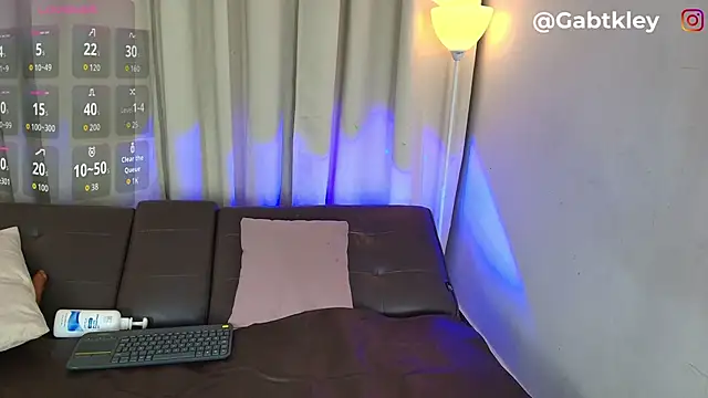 Gabtkley 现场XXX聊天