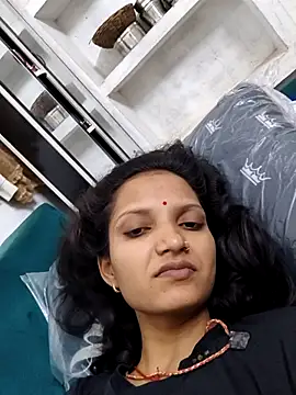 SS_sanjna Show in webcam