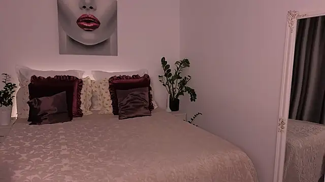 LoveMika32 Chat XXX live
