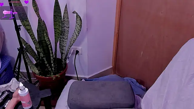 Živý XXX chat LilyRobertts