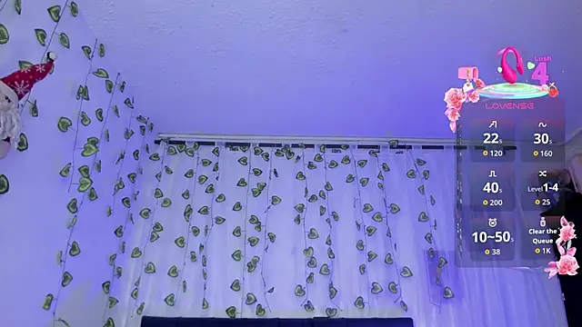 Chat XXX ao vivo de EmiliaRose_