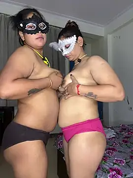 NaughtyDesiGirls' Webcam Show