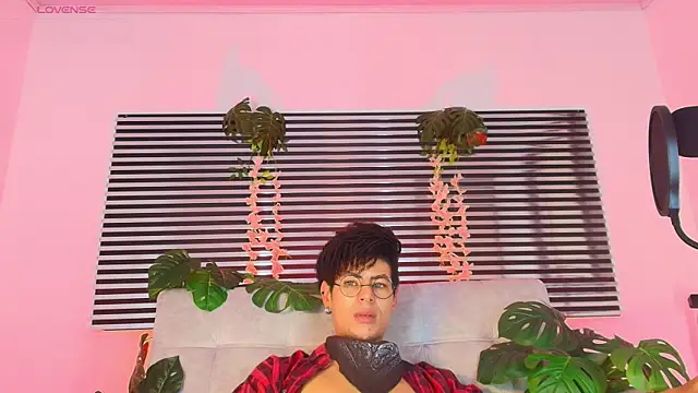 ThiiagoSaeenz: απευθείας συνομιλία ΧΧΧ