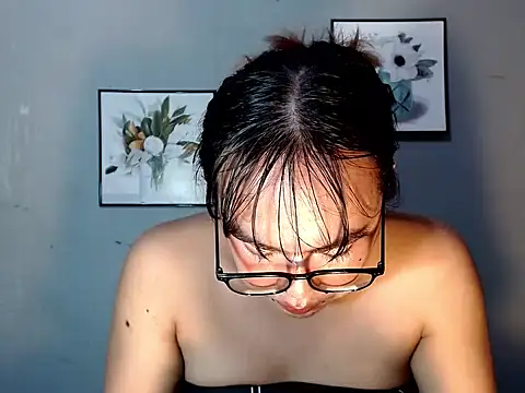 Asianblk_barbiedoll Pertunjukan Webcam