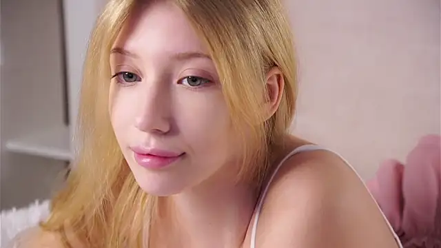 SunnivaCovil Live XXX-Chat