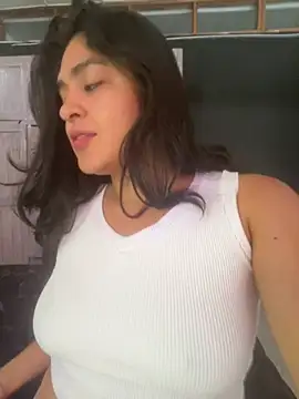 EmilyNoir1 Chat XXX live