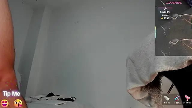 Enzo-wolf33 Chat XXX live