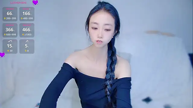 hyp0crite 在線直播表演