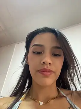 Mia-villalobos' Live XXX Chat