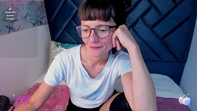 Valery_More__'s Live XXX Chat